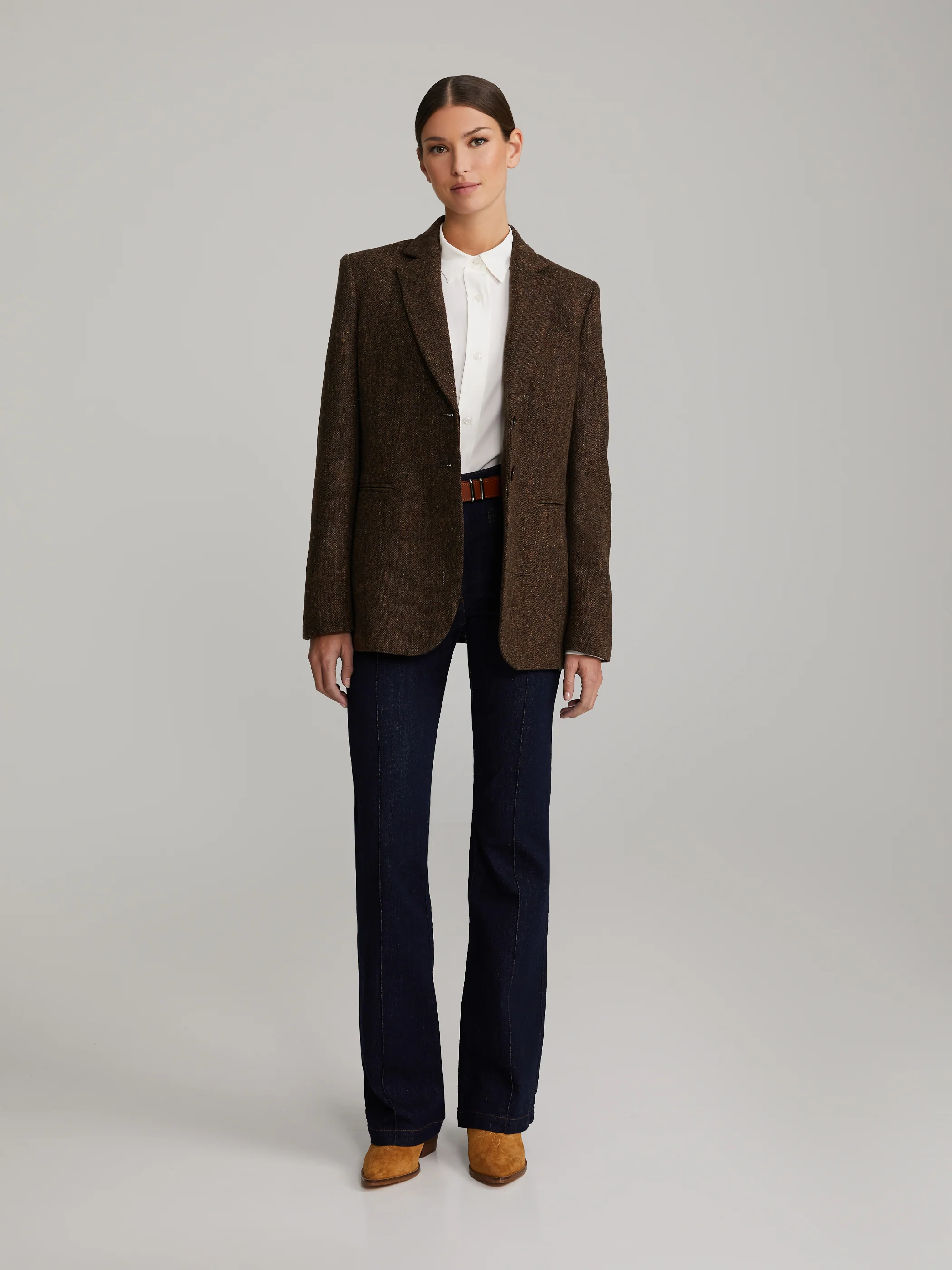 Fayme Flared Jeans - Image 7